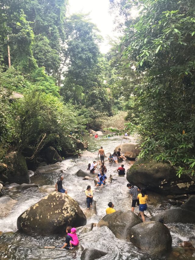 อุทยานแห่งชาติน้ำตกพลิ้ว จันทบุรี 🌿