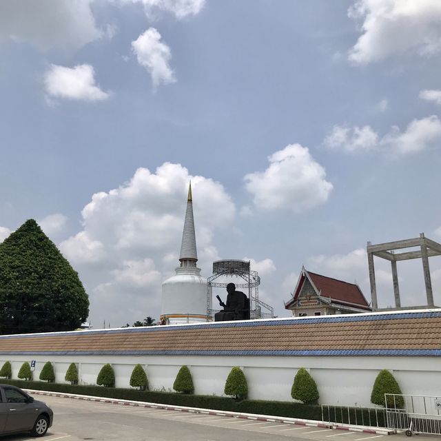 วัดธาตุน้อย เมืองคอน