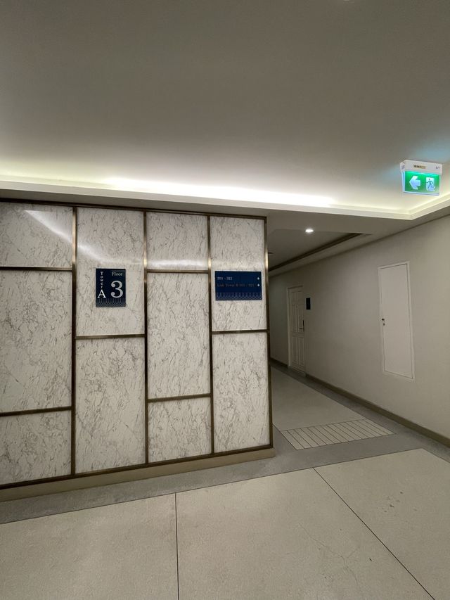โรงแรมแพนภูรีย์ 