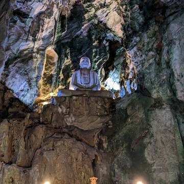 ダナン】大理石の断崖「五行山」の神秘的な風景 | Trip.com