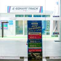 ลากแฟนไปขับรถโกคาร์ทไฟฟ้ามันส์ๆกันค๊า
