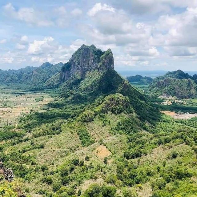 Speechless Mount Kyar Inn ⛰️🌳🦌