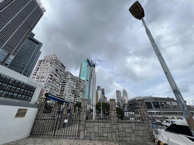 令人心曠神怡維多利亞港海濱步行區