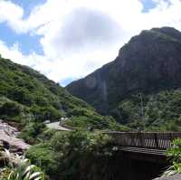 น้ำตกทองคำ (Golden Waterfall) ไต้หวัน