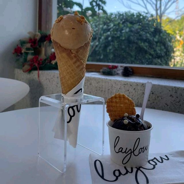 LAY LOY CAFE ไอติม
