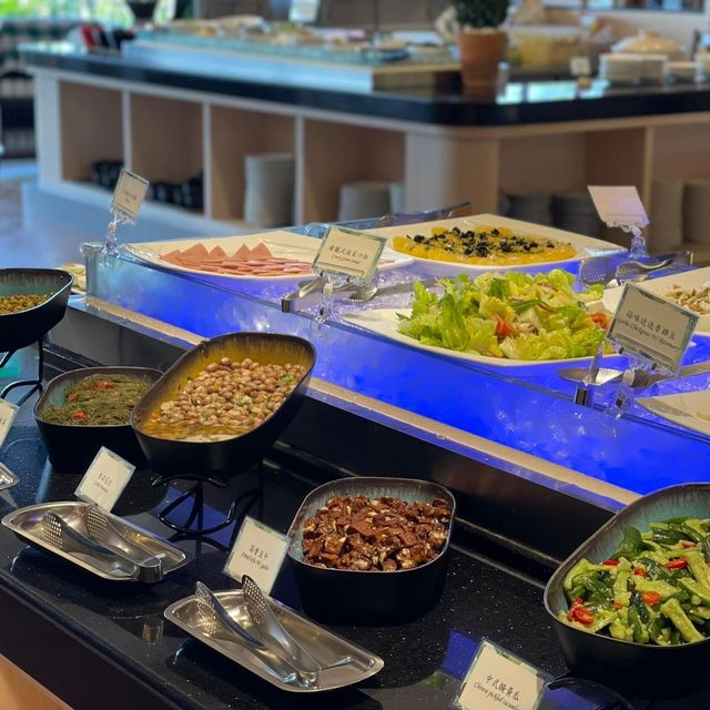 Caeser Park Kenting Buffet Breakfast