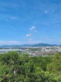 วัดเขาเกาะสิเหล่ พระธาตุอินแขวน