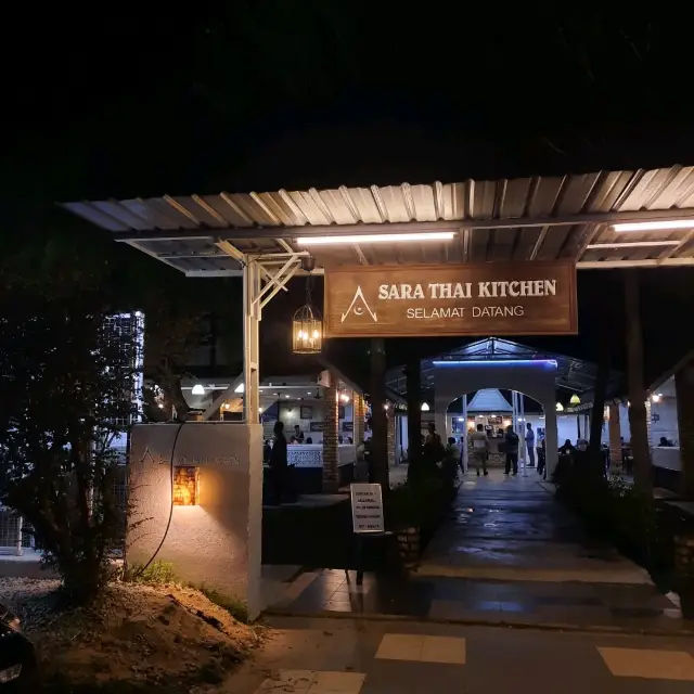 Thai seafood craving satisfied! ♡ 