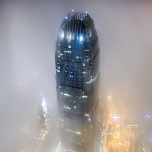 香港🇭🇰 ｜ 全球頭三的雲海城市🏙️🌃 - 香港山頂