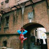 クルーからもらえるスパイダーマンシールも来年1月まで！