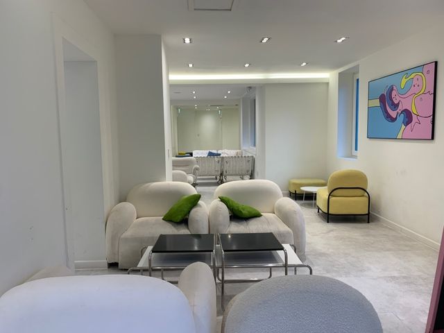 모든 곳이 포토존인, 대형 가구 갤러리 카페 메종비 모든 곳이 포토존인, 대형 가구 갤러리 카페 메종비
