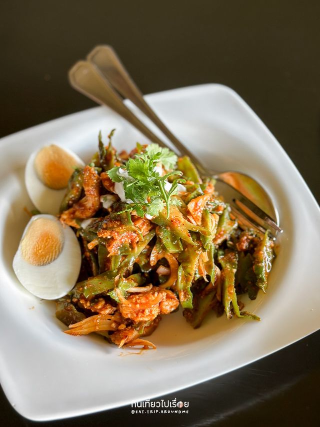 ไม่คิดว่าจะมีเห็ดหอมทอดที่อร่อยอยู่ที่ร้านนี้