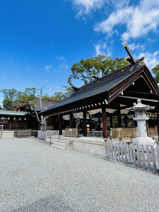 Osaka Prefecture/Otori Taisha] A shrine with an octagonal torii