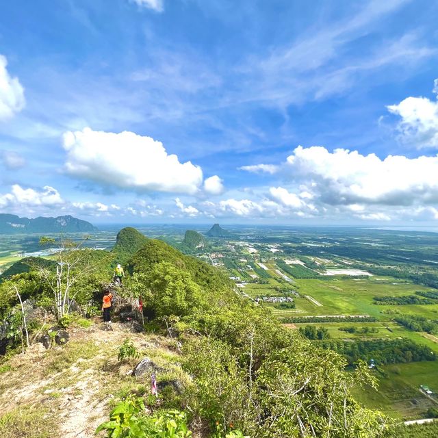 พิชิต เขาอกทะลุ จังหวัดพัทลุง