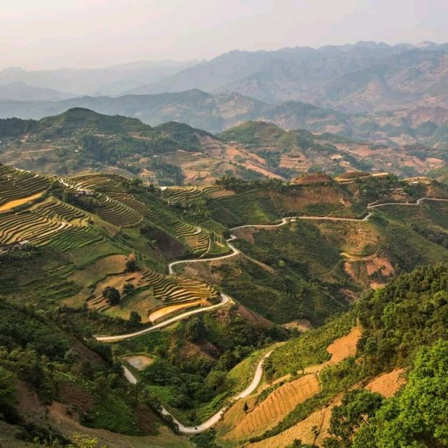 Epic Motorbiking Trip of your Lifetime - Ha Giang Loop