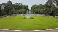 Tour into The Independence Palace, Vietnam