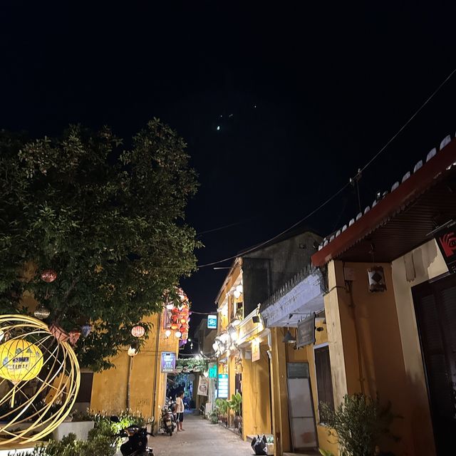 Hoi An - Old Town Hoi An - Old Town