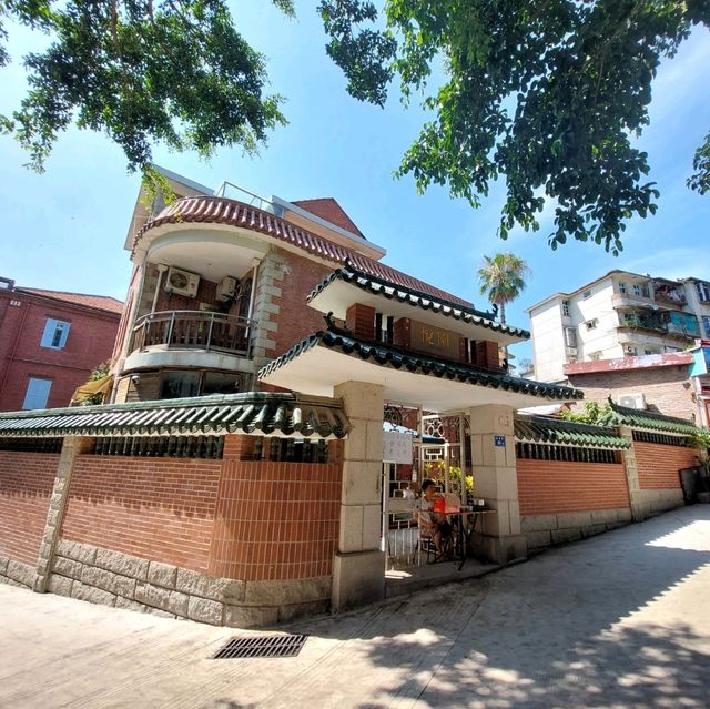 Ferry to Gulangyu
