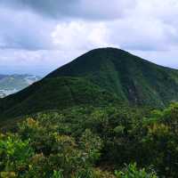 從赤柱峽道上孖崗山