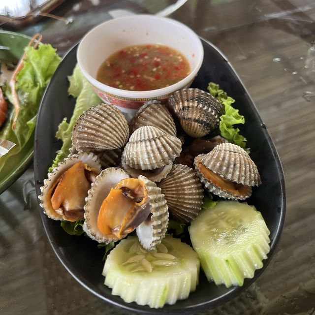 ดิ โอโซน ร้านอาหารสไตล์บ้านสวน ที่บางกระเจ้า