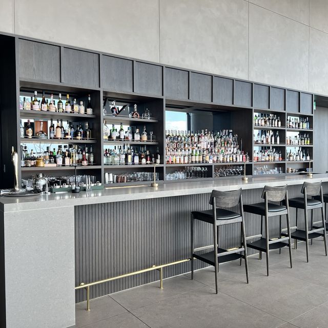 《東京・新宿》45階にあるラグジュアリーなBAR🍸