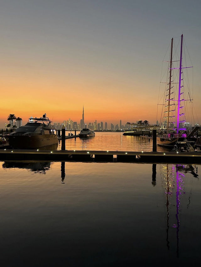 Catch the beautiful colors of the sunset 🌅 