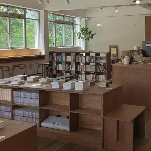 「eeeoseo」：舒適明亮，日韓市區酒店
