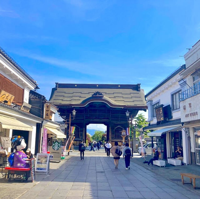 A must-visit temple in Nagano