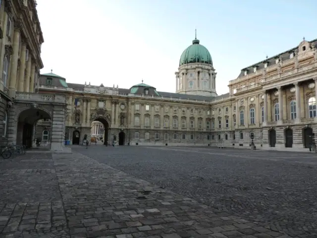 【匈牙利】布達佩斯城堡區：歷史建築vs多瑙河景色