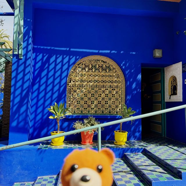 《摩洛哥-YSL秘密花園Jardin Majorelle 》