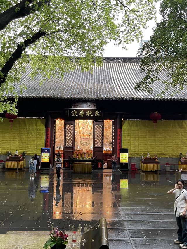 🙏 廣州大佛寺：重拾內心寧靜之所** 🏯🌅🌸