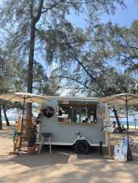 ห้ามพลาด ‼️ คาเฟ่ริมหาดระยองสุด cute