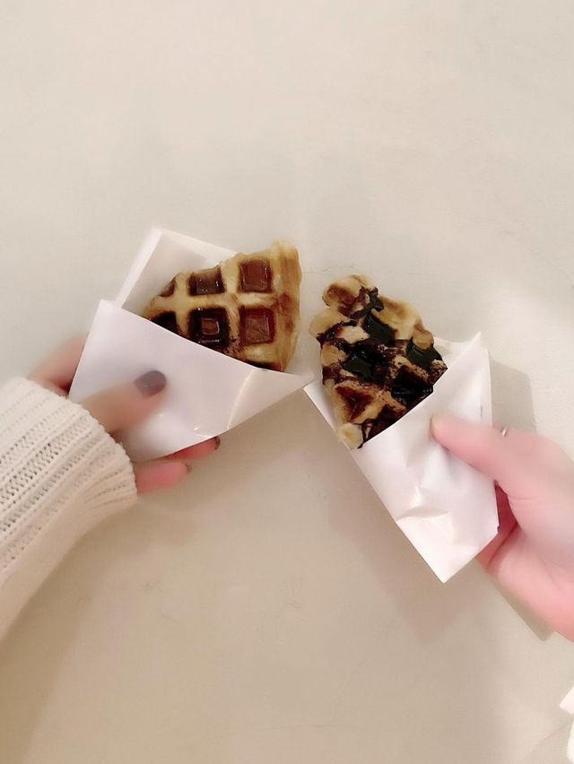【福岡カフェ】焼きたてのクロッフルとおいしいコーヒーの楽しめるカフェ