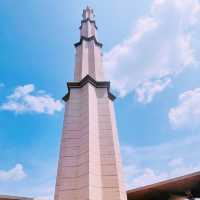 【マレーシア🇲🇾/おとぎ話に出てきそうな可愛らしいピンク色のモスク🕌✨】