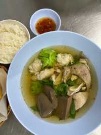 โจ๊กต้นพยอม
