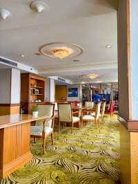 Montien Riverside Hotel