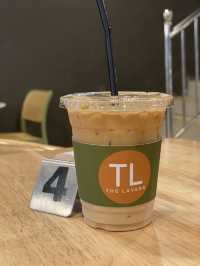 Hipster cafe with fantastic foods! 