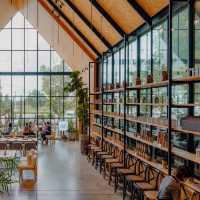 The Village Farm To Cafe 