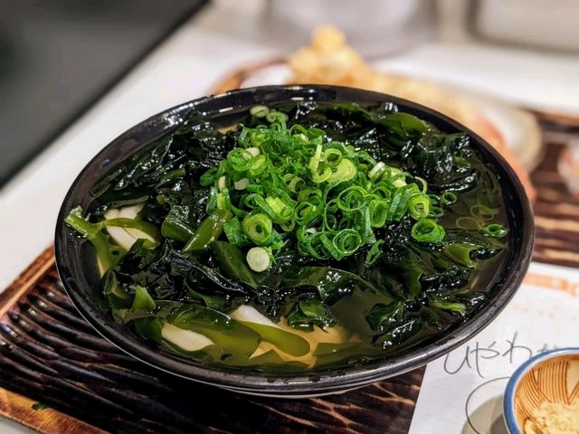 日本東京-tablelog排名第一的米其淋烏冬：丸香烏龍麵