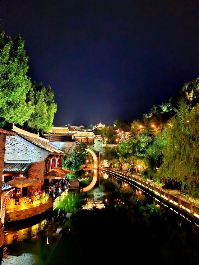 Beautiful Day and Night at Water Town