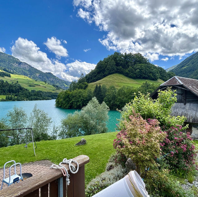 “Discover Serenity at Lake Lungern: Where Nature Paints the Perfect Picture” 