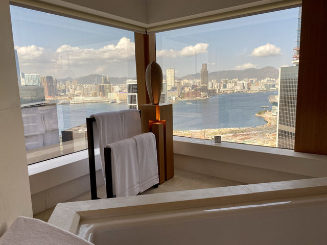 🇭🇰 最大面積房間 超大海景 有私人管家的5星級酒店 Upper House 