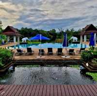 Unique And Unwind : World Hotel Distinctive 