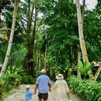 "Escape to Paradise: Unforgettable Semporna Island