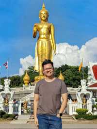 A Serene Retreat with Breathtaking Views Kor Hong Hill Temple