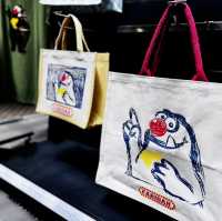 "Mamee Jonker House: A Fun-Filled Tour of Snack Production and Souvenirs"