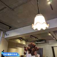 台南-兼賣女鞋的質感咖啡廳：山洞咖啡