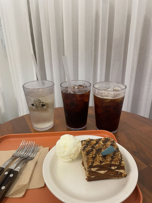 서순라길 근처 카페 ‘스톤케이크’