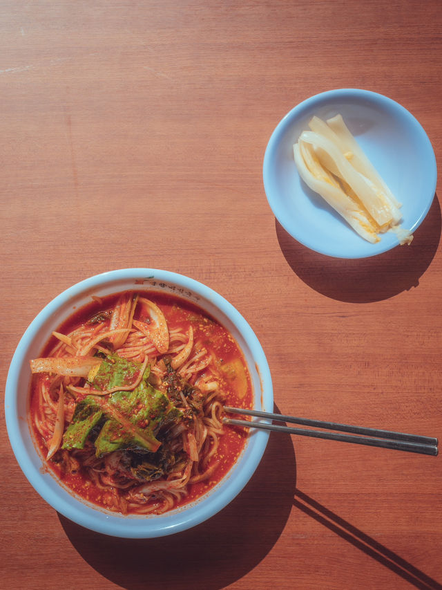 연천 핫플 가장 인기있는 비빔국수 “망향비빔국수 본점”