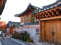 เที่ยวหมู่บ้านย้อนยุค Bukchon Hanok Village